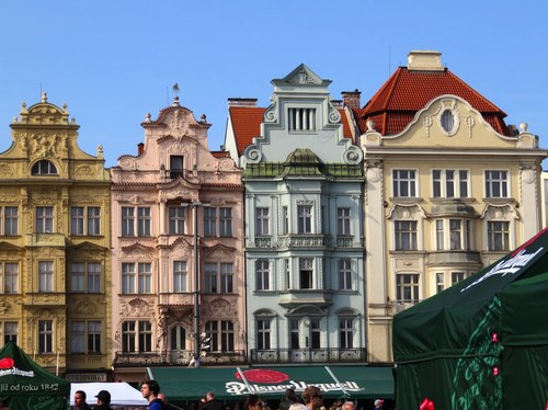 Fassaden am Platz der Republik