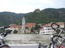 Auf der Fähre Rossatz