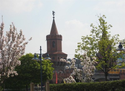 Der Berliner Bär auf der Oberbaumbrücke